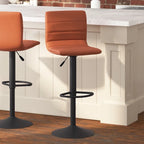 Tabouret de bar pivotant à hauteur réglable avec surpiqûres horizontales et repose-pieds, cognac / noir / gris, structure noire