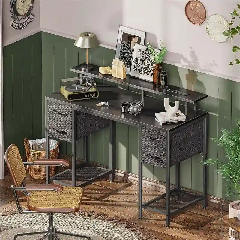 Bureau d'ordinateur 47" avec éclairage LED, 4 tiroirs en tissu et prises de courant, blanc / gris / marron rustique / noir