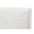 Lit plateforme rembourré Queen avec plinthe en bois, Boucle crème / Tissu gris
