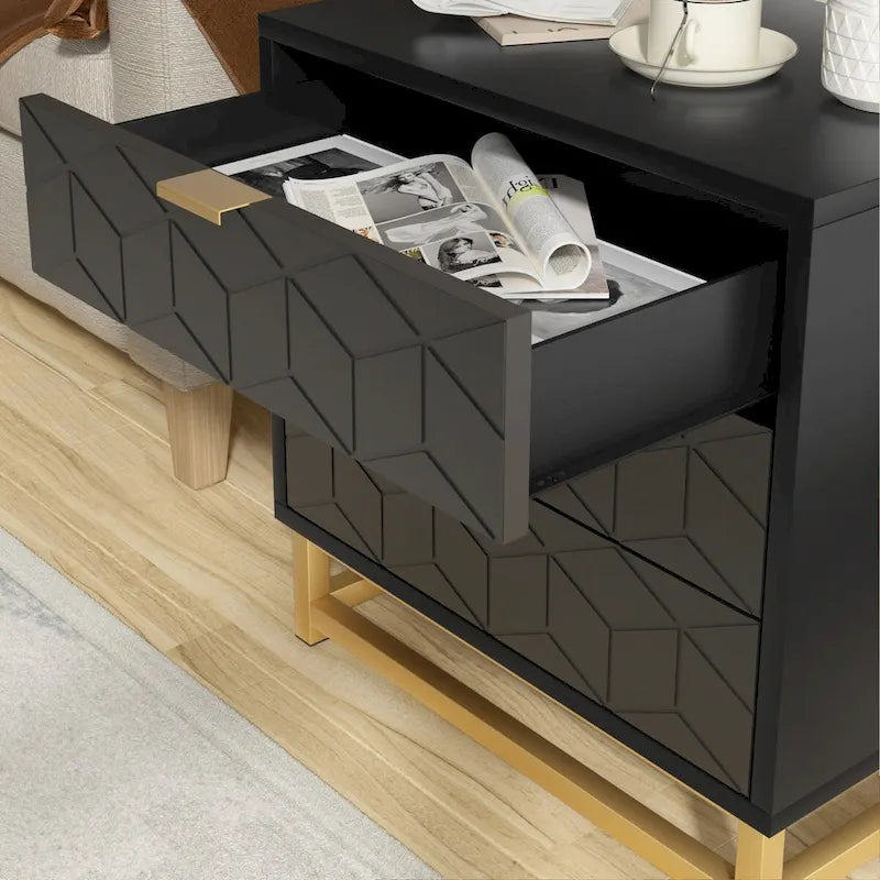 Commode en bois à 3 tiroirs avec façade à motifs et pieds en métal, Blanc / Noir / Gris
